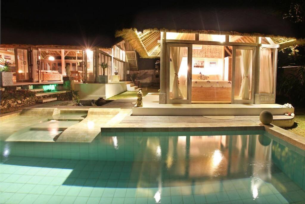 Villa Lumba Lumba - Oceanfront & Spectacular View! Nusa Lembongan  Ngoại thất bức ảnh