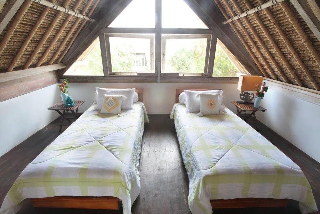 Villa Lumba Lumba - Oceanfront & Spectacular View! Nusa Lembongan  Ngoại thất bức ảnh