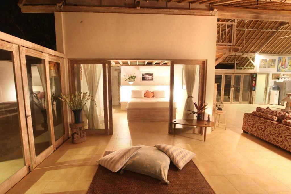 Villa Lumba Lumba - Oceanfront & Spectacular View! Nusa Lembongan  Ngoại thất bức ảnh